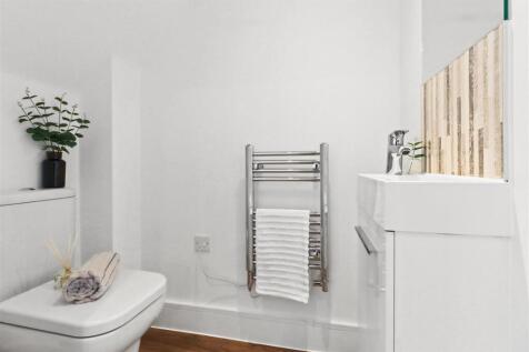 Cloakroom/WC