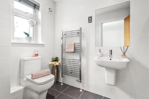 Master Ensuite