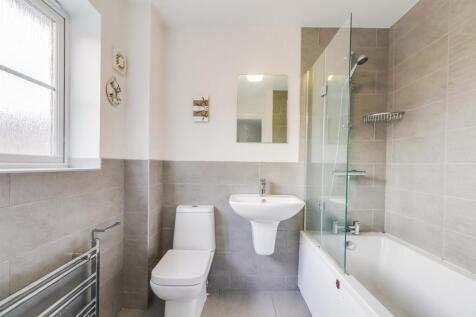 HOUSE BATHROOM/W.C.