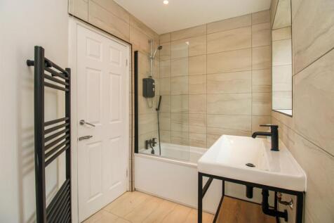 BATHROOM/W.C.