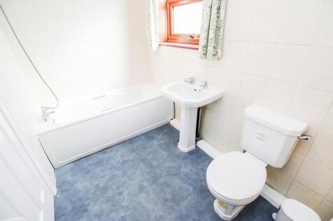 BATHROOM/W.C.