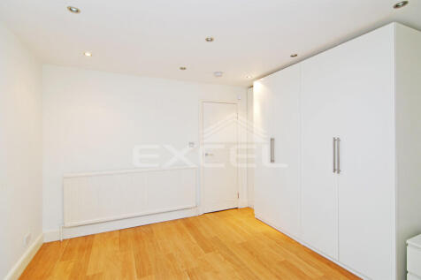 BEDROOM 1 (4)