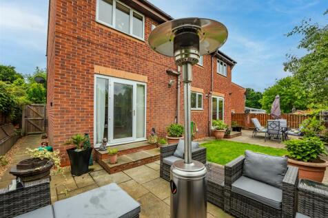 15B Wayside Court-05.jpg