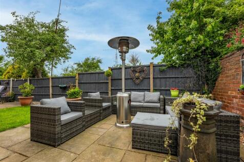 15B Wayside Court-10.jpg