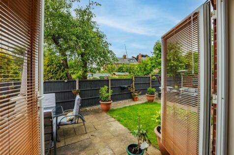 15B Wayside Court-13.jpg