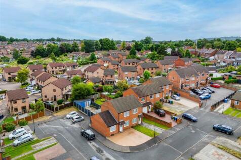 2 St James Close-12.jpg