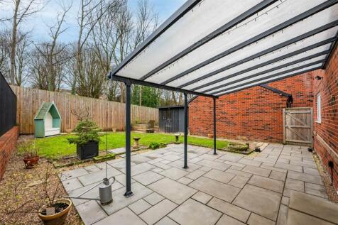 2 Edale Drive-5.jpg