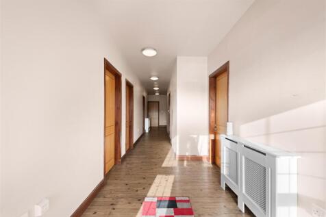 10 Nethermoor Road-01.jpg