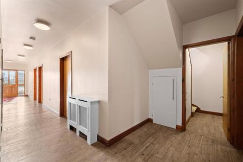 10 Nethermoor Road-02.jpg