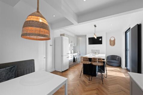42 Ringwood Road-17.jpg