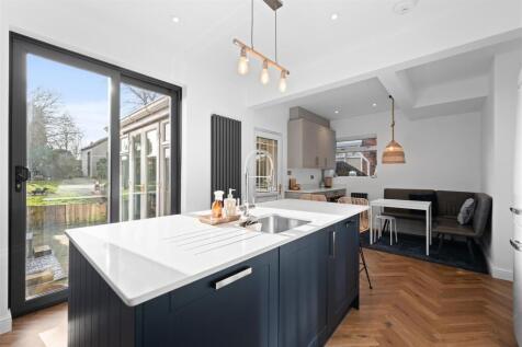 42 Ringwood Road-14.jpg
