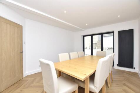 Dining/Living