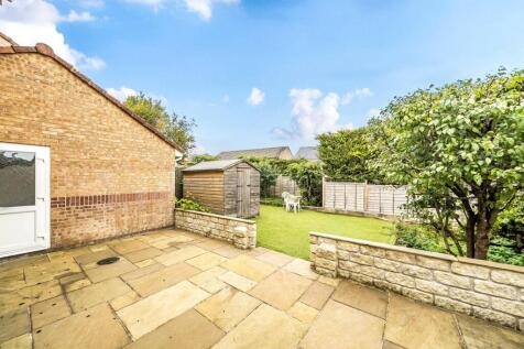 1364049-6-68e4d63...