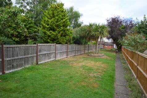 GARDEN 1.JPG