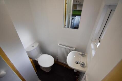 DOWNSTAIRS WC - Copy.jpg