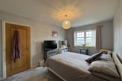 BEDROOM 3.2.JPG