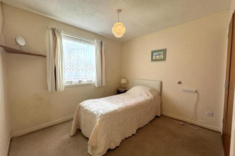 BEDROOM 3.JPG