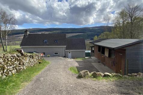 REAR HOUSE.JPG