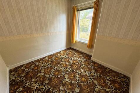 BEDROOM 2.JPG