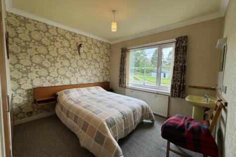 BEDROOM 3.JPG