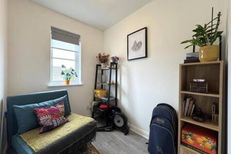 BEDROOM 3.JPG