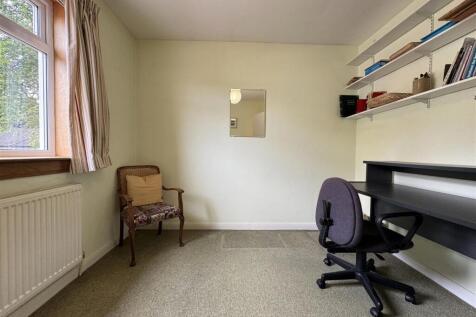 BEDROOM 3.JPG