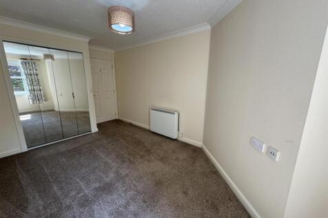 BEDROOM 12.JPG