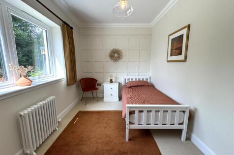 BEDROOM 4.JPG