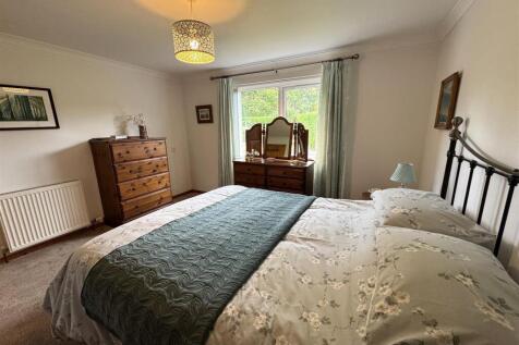 BEDROOM 11.JPG