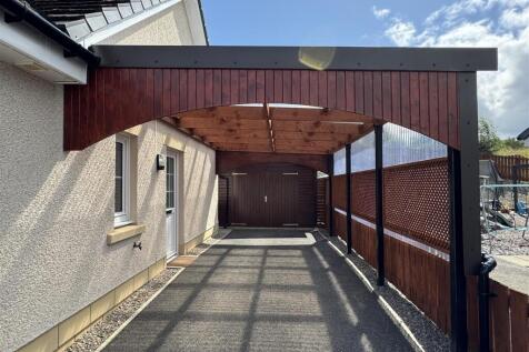 CARPORT.JPG