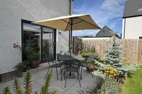 PATIO AREA.JPG