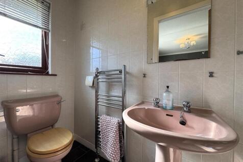 ENSUITE.JPG