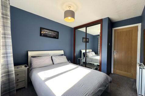 BEDROOM 3.JPG