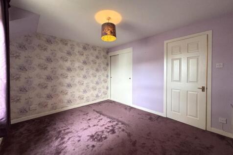 BEDROOM 3.JPG