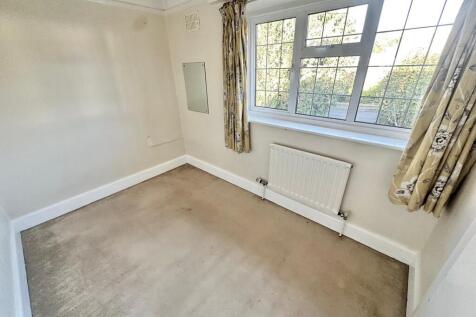 IMG-20251119-WA00...