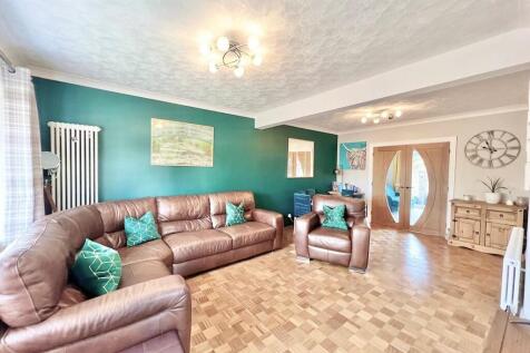 IMG-20251120-WA00...