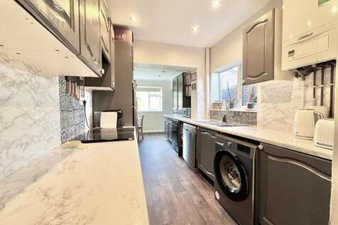 IMG-20251120-WA00...