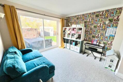 IMG-20251120-WA00...