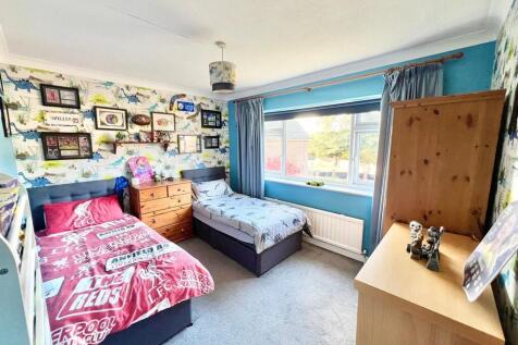 IMG-20251120-WA00...