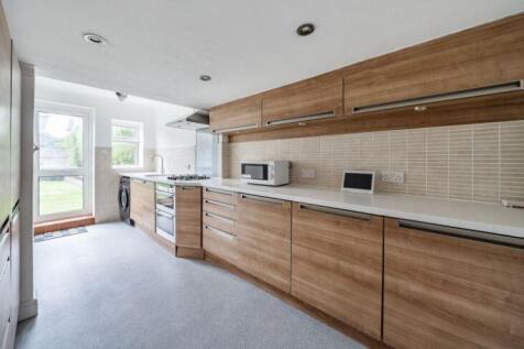 kitchen 3.JPG