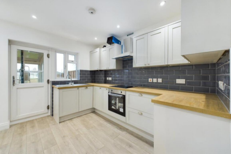 Kitchen.PNG