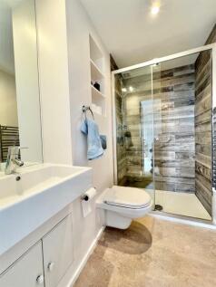 En-Suite Shower Room