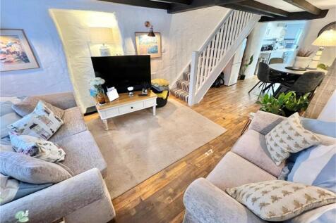 Lounge/ Dining Room