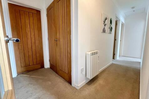 Outer Hallway
