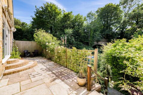 Property Image 12