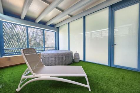 Property Image 38