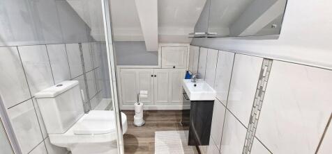 Maisonette - Show...