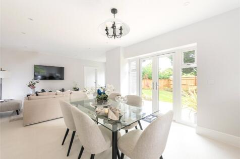 Dining/Family Room
