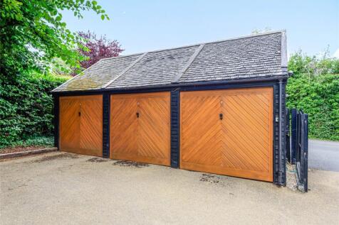 Garage Block