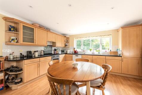 Kitchen/Breakfast Rm